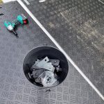 Temporäre Fahrstrasse als Pflasterschutz bei der Einrichtung eines einfamilienhauses