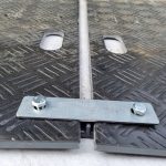Temporäre Fahrstrasse als Pflasterschutz bei der Einrichtung eines einfamilienhauses