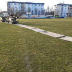 Die ImGEx-PROFI als Bodenschutz bei Bohrarbeiten auf einem Sportplatz