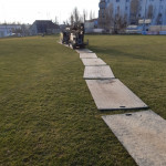 Die ImGEx-PROFI als Bodenschutz bei Bohrarbeiten auf einem Sportplatz