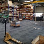 Bodenschutzmatte als schalldämmender Bodenbelag in einer Lagerhalle