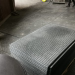 Bodenschutzmatte SOLID als dämpfender Belag für eine Reithalle Bodenschutzmatte SOLID als dämpfender Belag für eine Reithalle